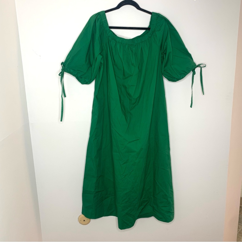 Who what Wear green tie sleeve off the shoulder maxi dress